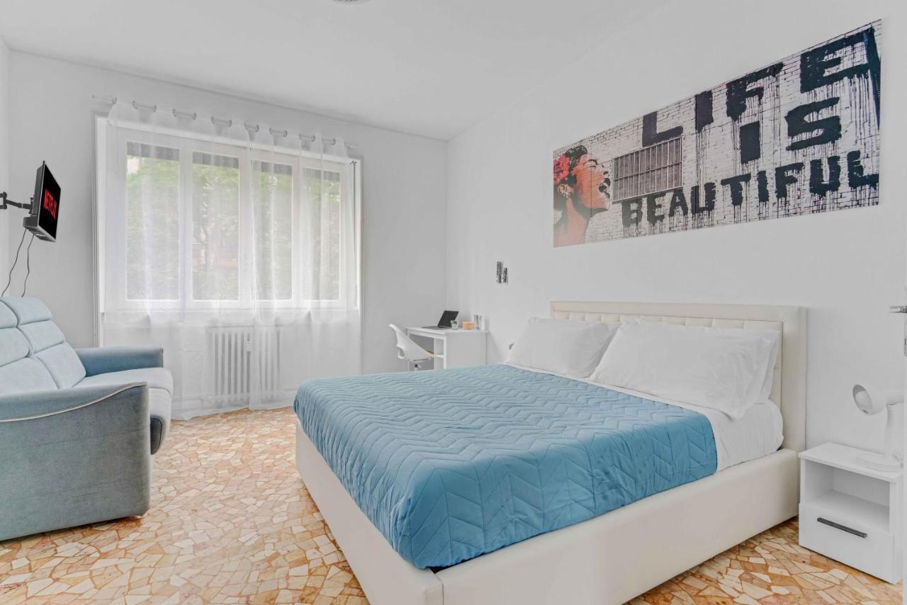 Apartment Mico Allianz Fiera, City Life, San Siro Милан Экстерьер фото